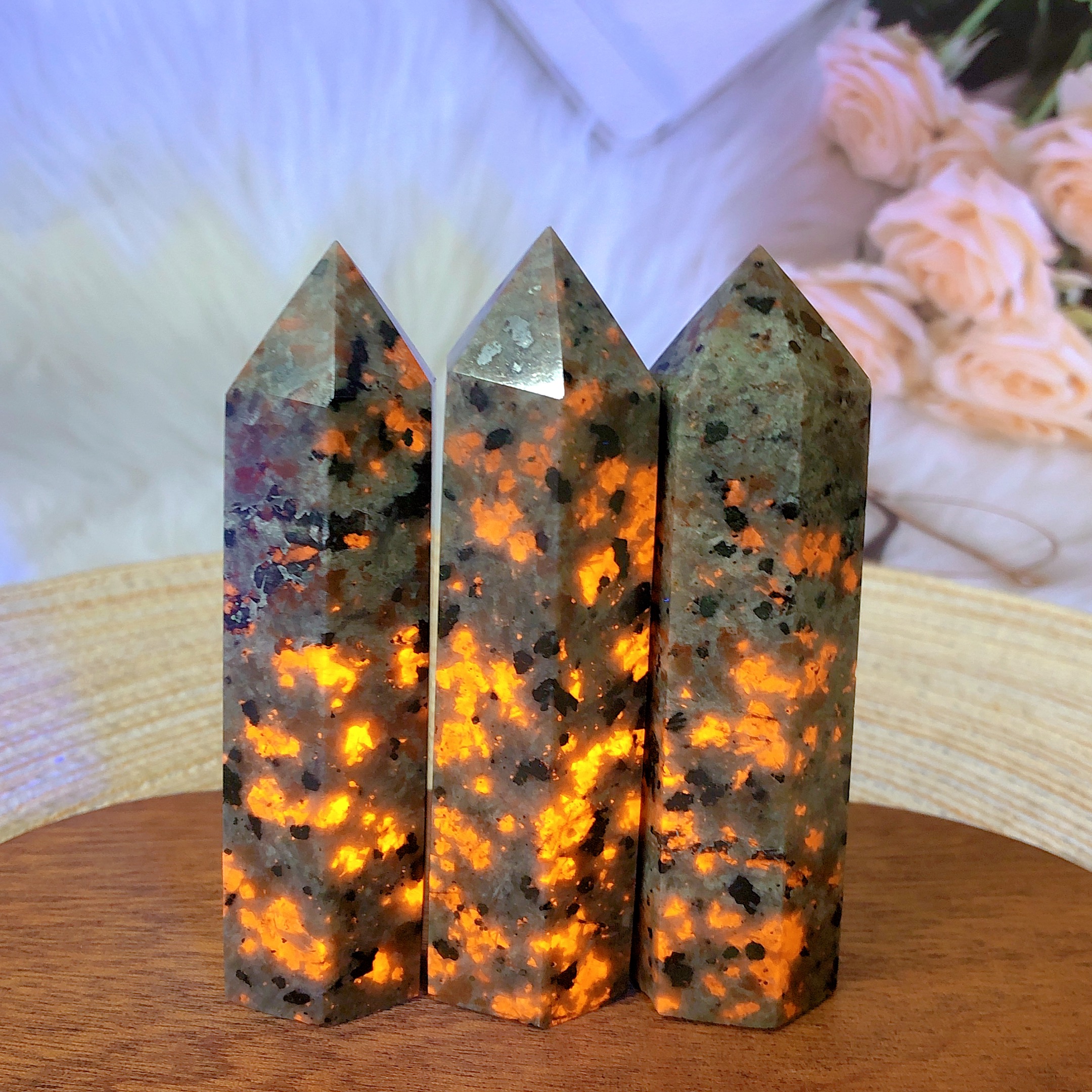 Natural Crystals Yooperlite To - Home Decor Lighting Wholesale avis et prix