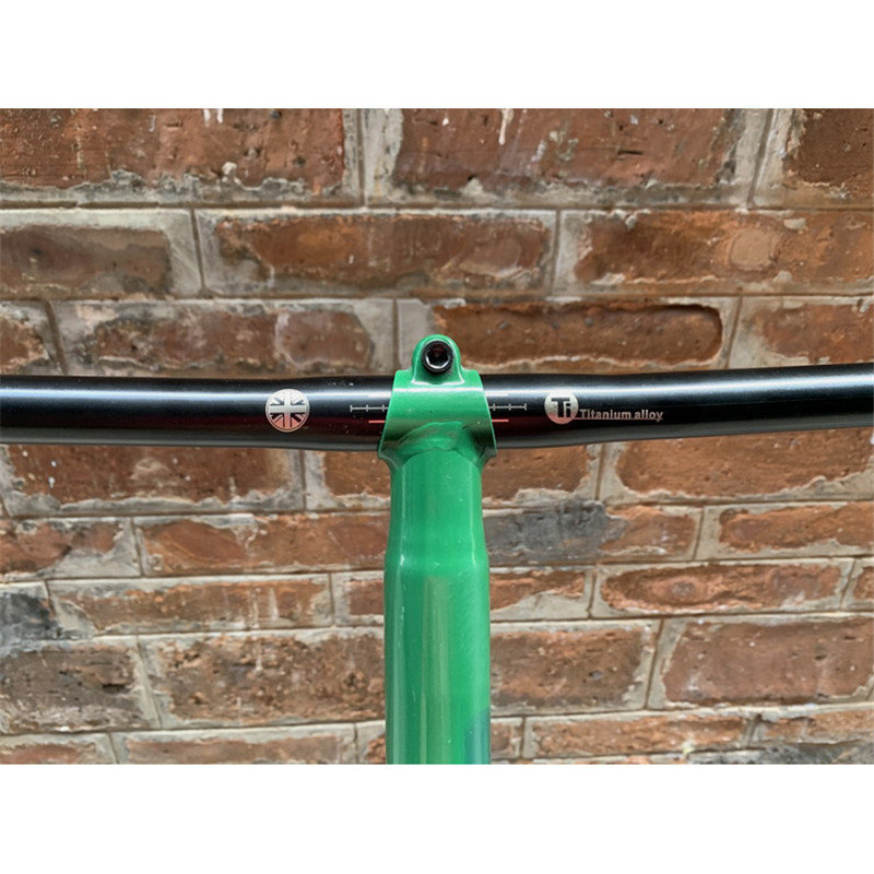 Folding bicycle titanium handl - Union Lighting & Decor Montreal Quebec avis et prix